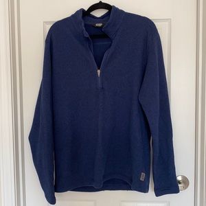 Men’s Zip up sweater